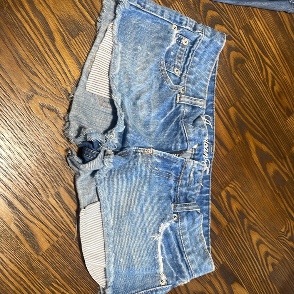 Set of American Eagle size 2 juniors 3 pair - Picture 3 of 7